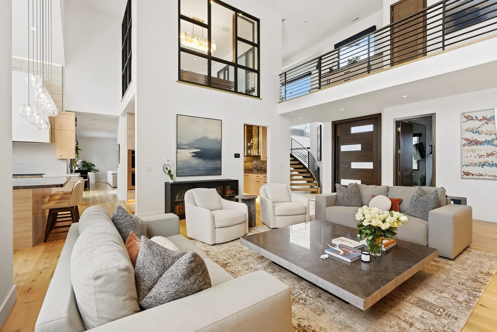 Two story great room cluster pendants